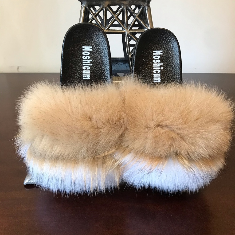 100%  Raccoon Fur Slides